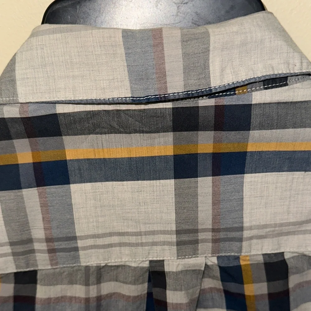 The North Face Plaid Button Down Shirt Small Hiking Outdoor Casual - Picture 7 of 8